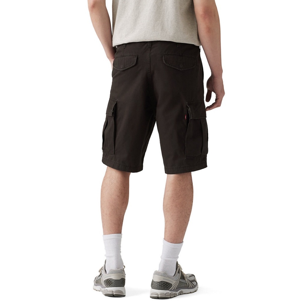 Levi's NWT Black Carrier Cargo Shorts for Men Size 30 - Picture 3 of 9